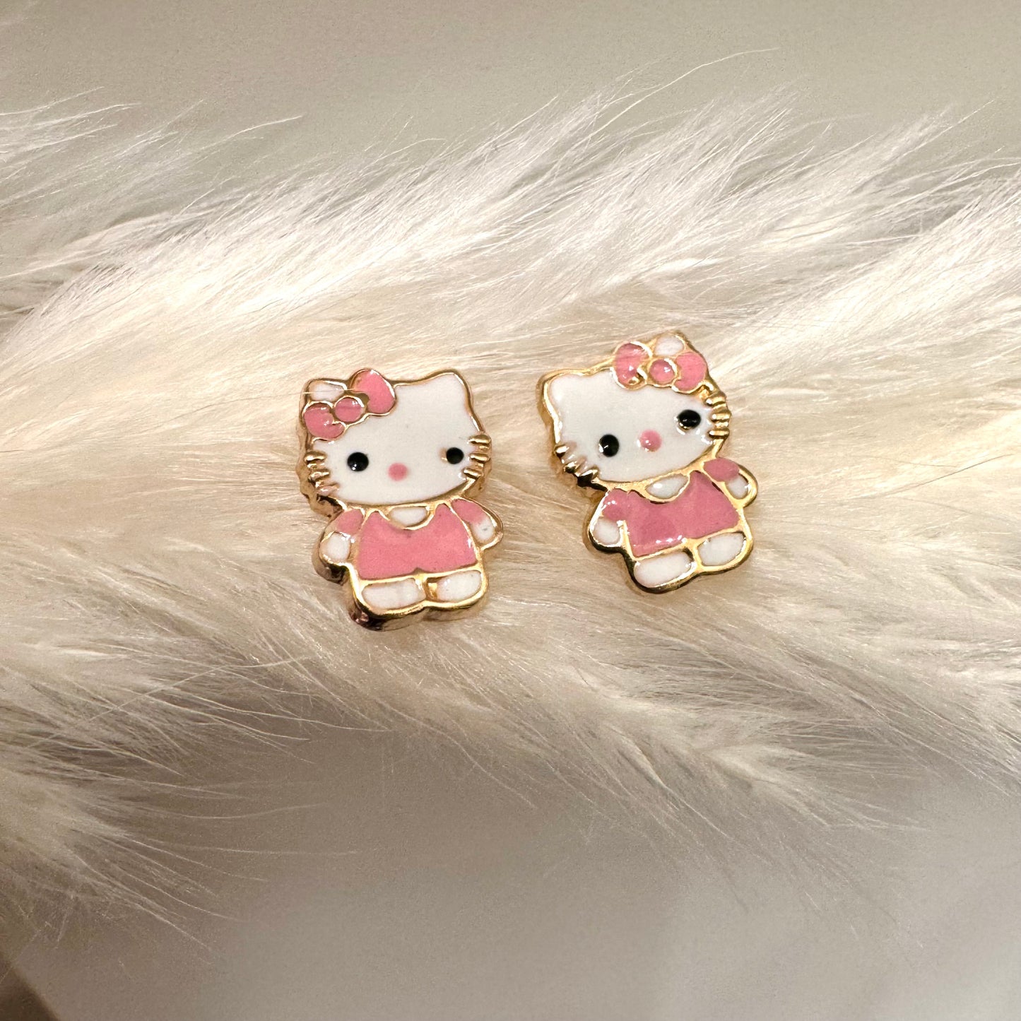 Small Hello Kitty Earrings