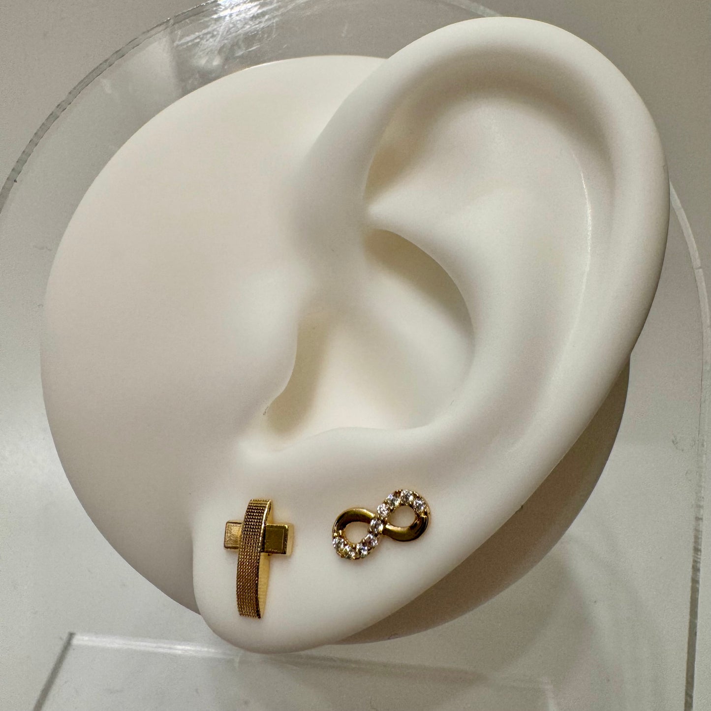 Small Cross Boxy earrings